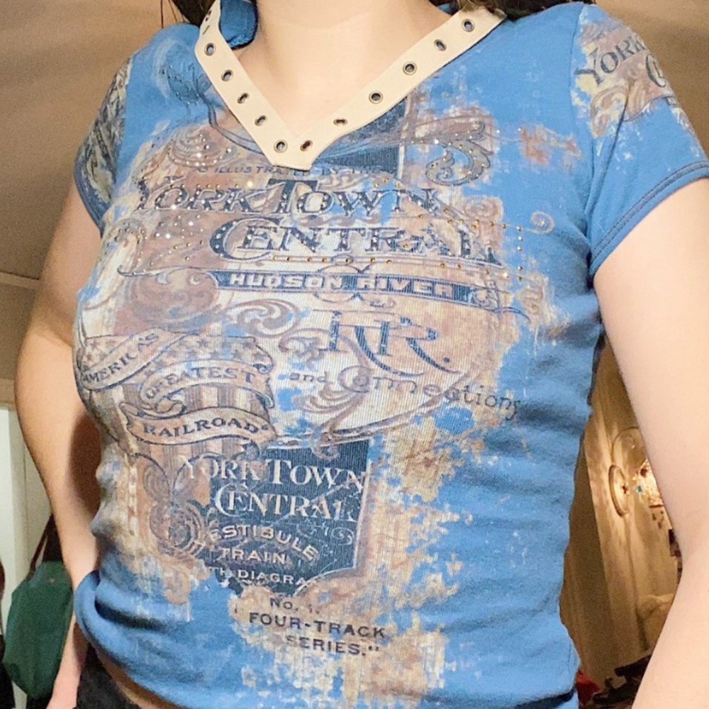 SO CUTE Y2K BABY TEE!!!!